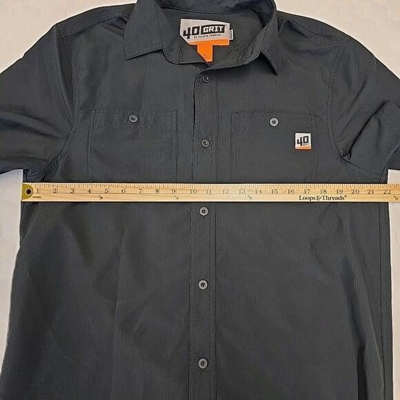 Duluth Trading 40 Grit Short Sleeve Button Down Shirt Size Medium Black Workwear - Picture 5 of 6